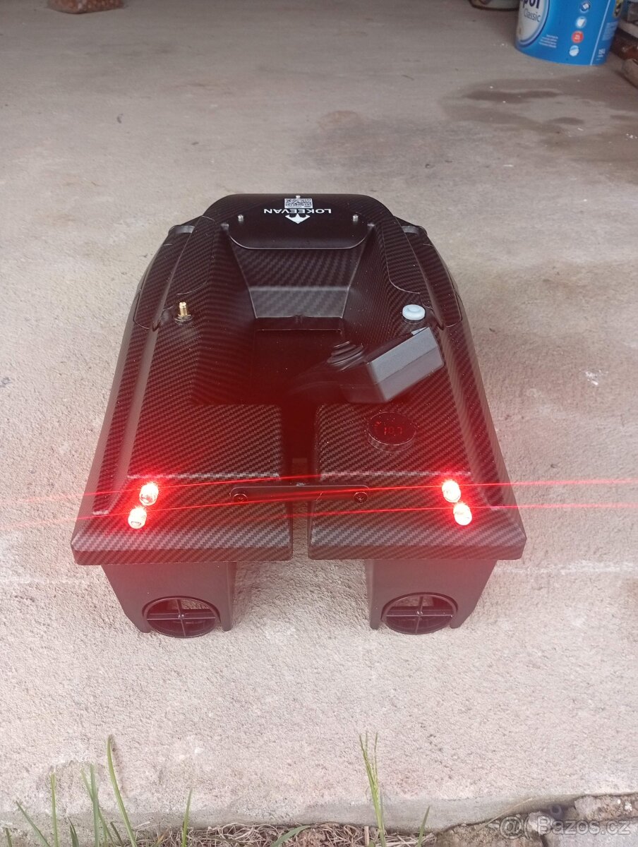 Katamarán , zavážecí loďka s GPS novinka - 8