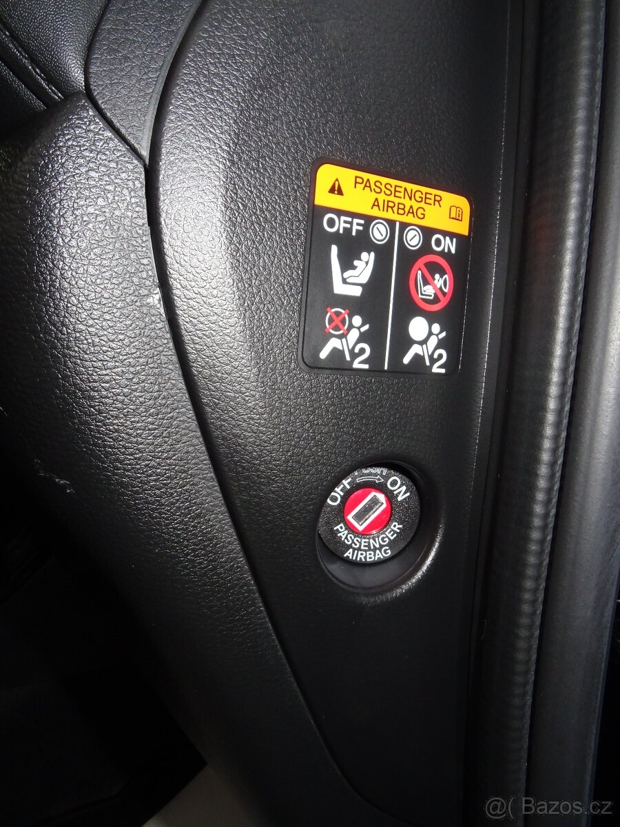 Honda HR-V 1.5 i-VTEC 1.maj.2x originál alu kola, pěkná výb. - 8