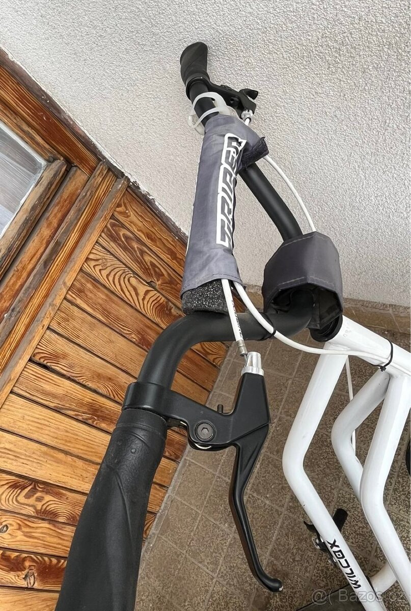 Koloběžka Wilcox TRIPER - 8