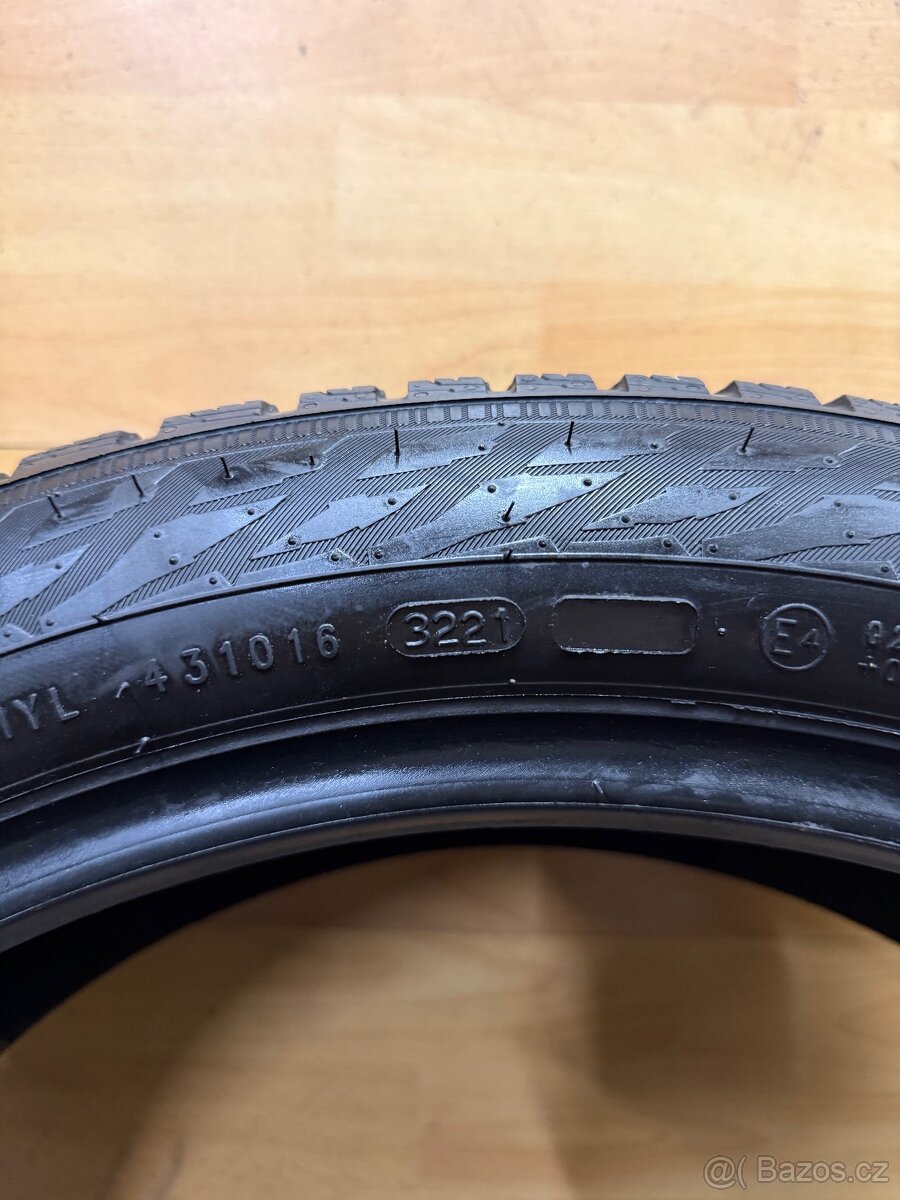 Zimní pneu 195/55/20 - 8