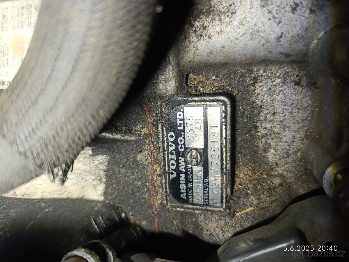 Volvo XC70 D5 120kw - 8