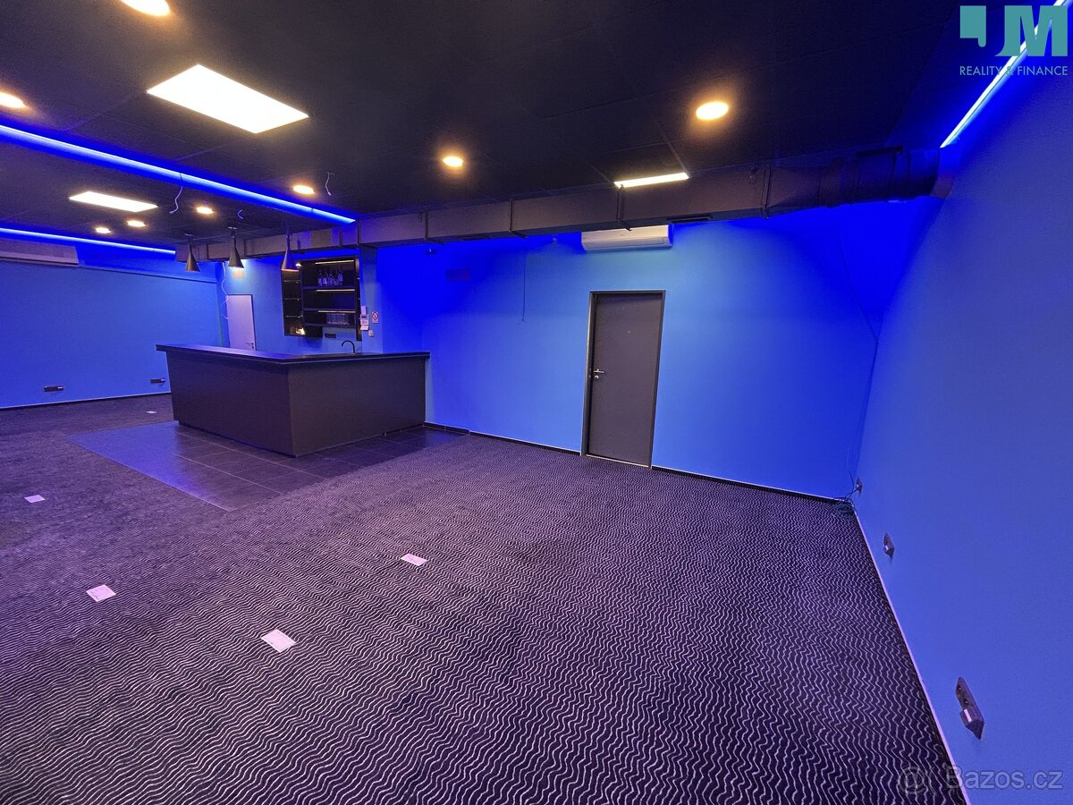 Pronájem komerčního prostoru 100m², Holandská ulice - Znojm - 8