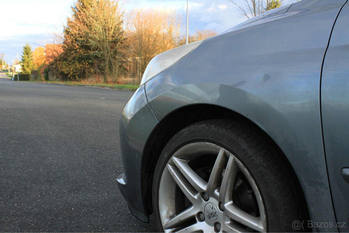 Peugeot 207CC (cabrio) - 8