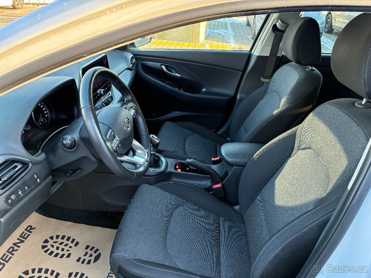 Hyundai i30 WG 1.5T-GDi 118kW SMART PLUS ZÁRUKA ČR - 8