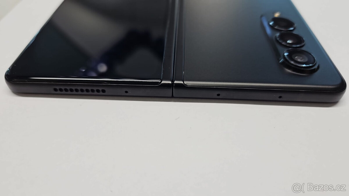 Samsung Galaxy Z Fold3 5G 12/256GB - 8