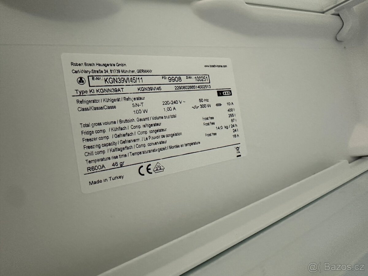 Lednice s mrazákem Bosch (104) - 8