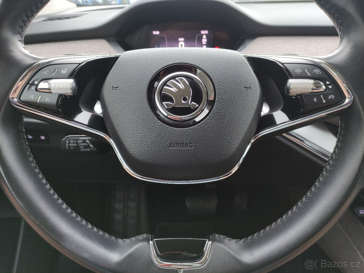 Škoda Enyaq iV 60 EDITION MATRIX LED KAMERA - 8