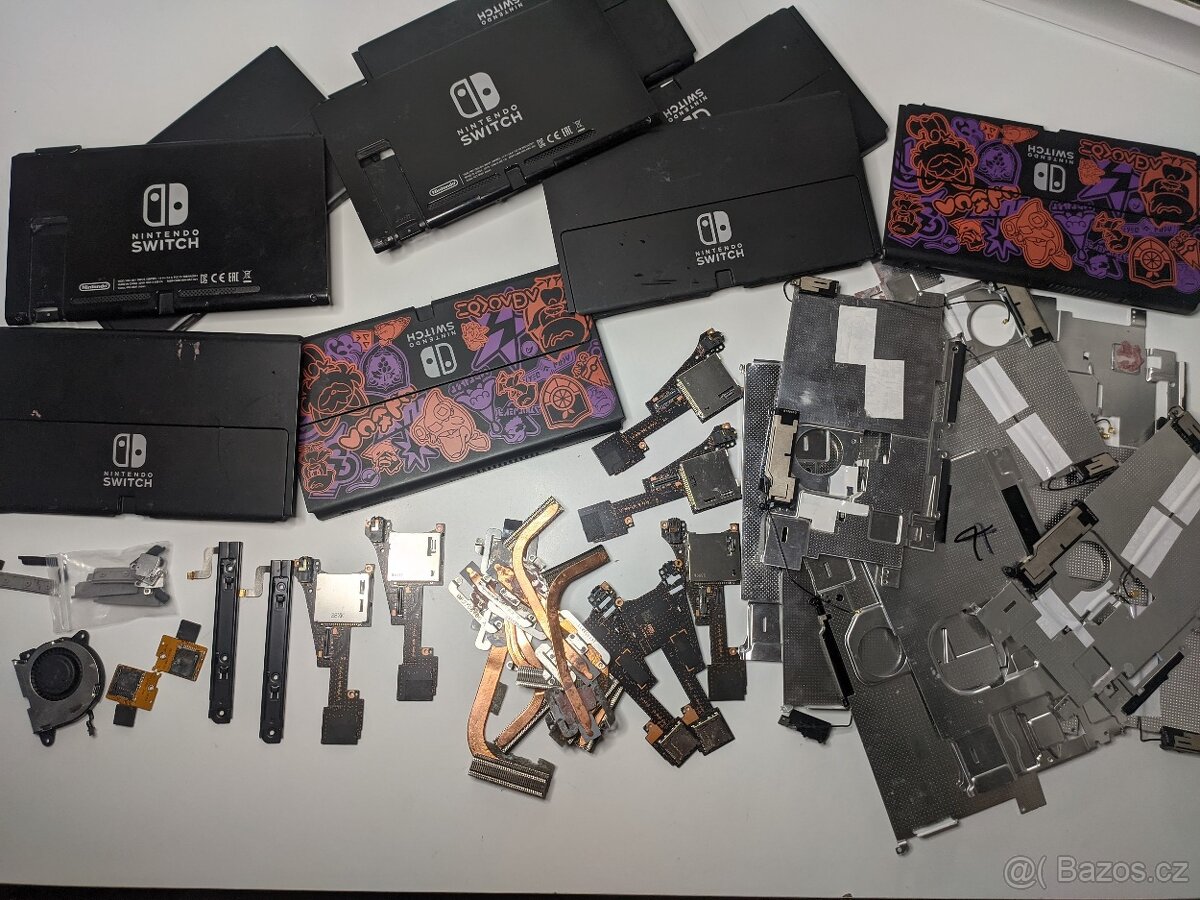 9x Nintendo switch na náhradní díly - 8