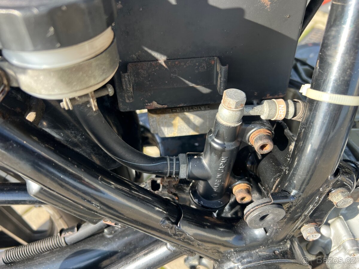 Suzuki GS 850 SPĚCHÁ - 8