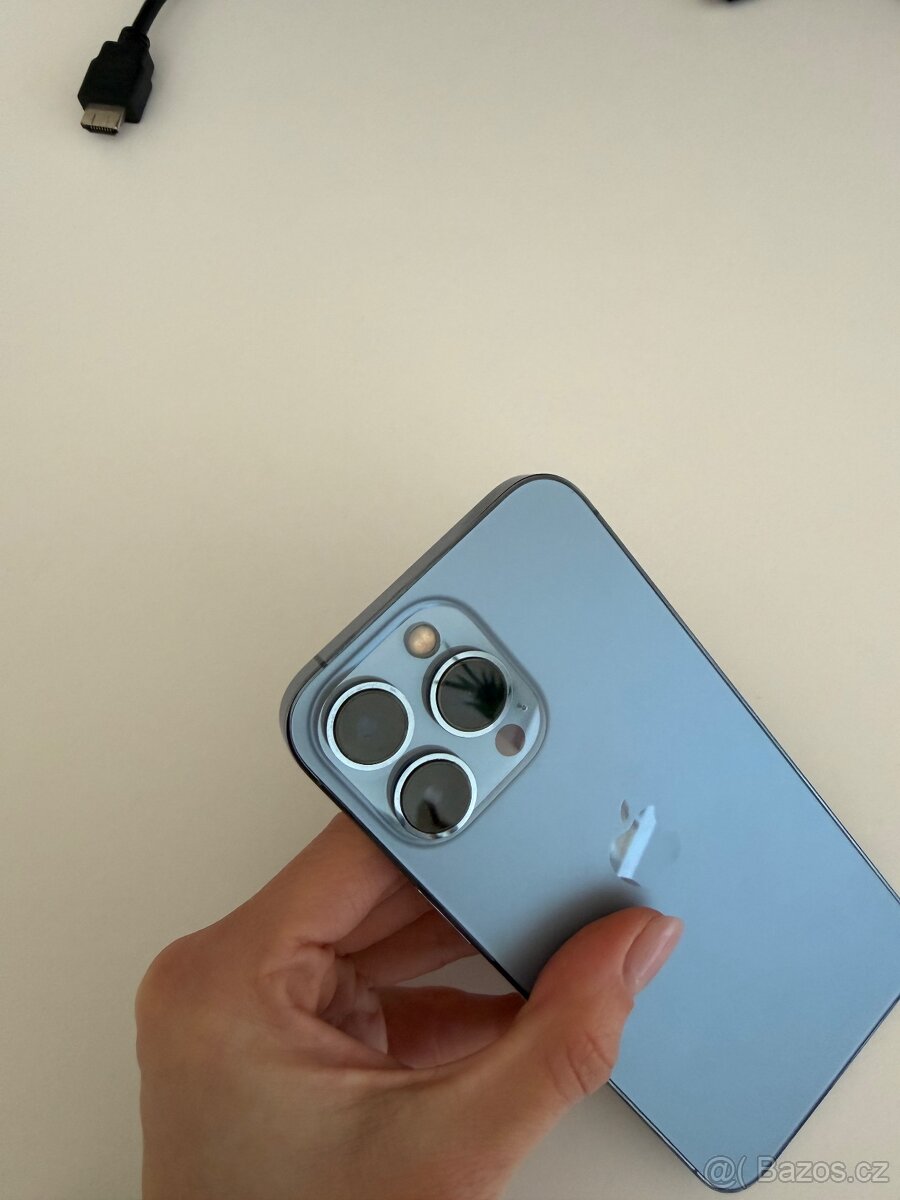 Apple iPhone 13 Pro - 8