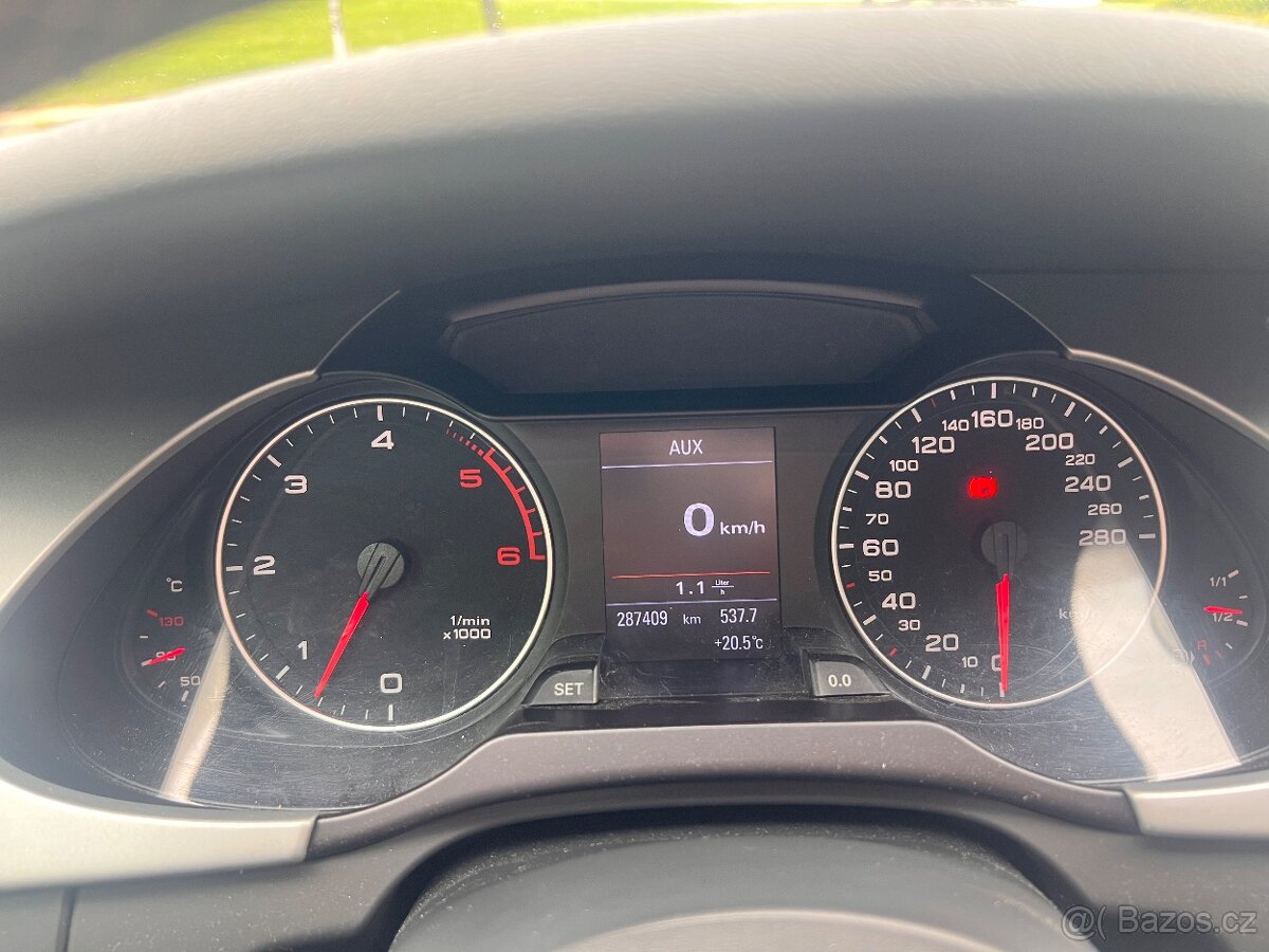 Audi A4 B8 3.0 - 8