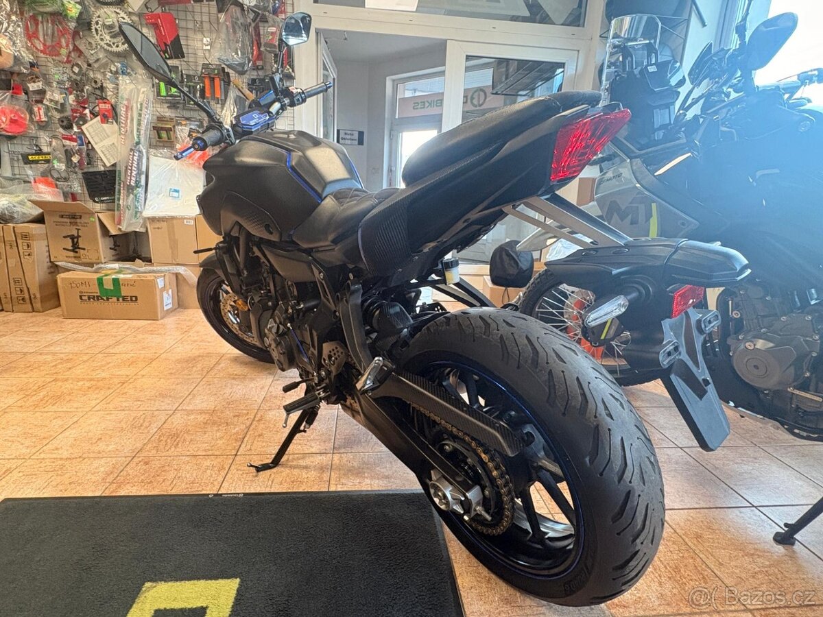 Yamaha MT-07 2023 - 8