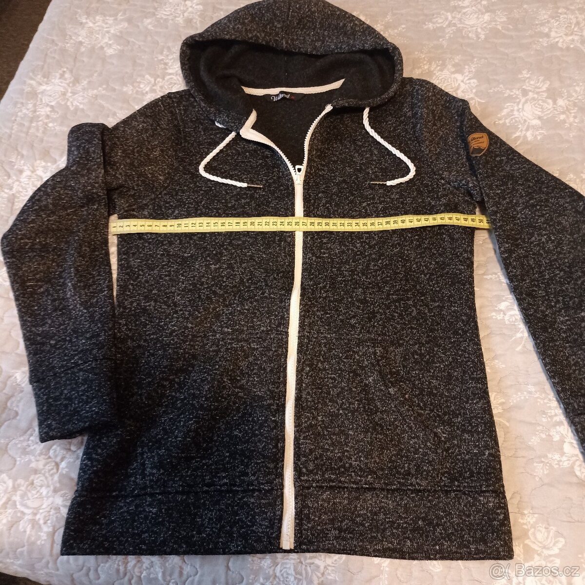 Mikina s kapucí, M - 8