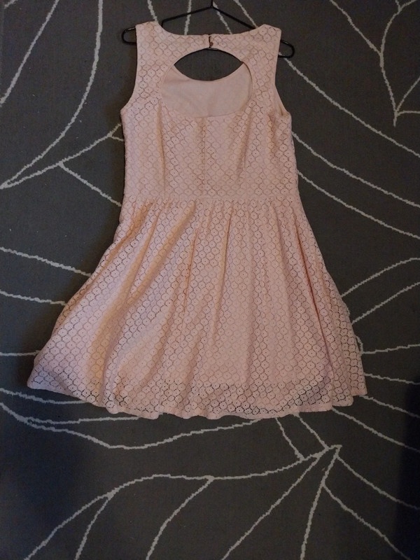 Krajkové šaty Only, vel. 40 - 8