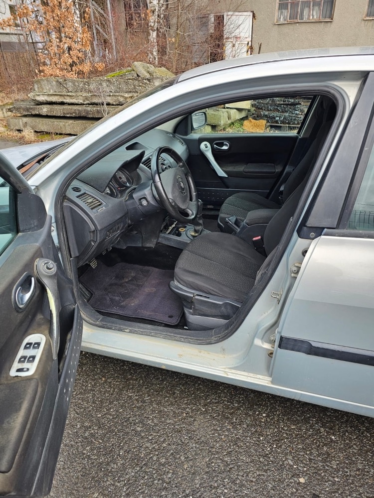 Renault Megane - 8