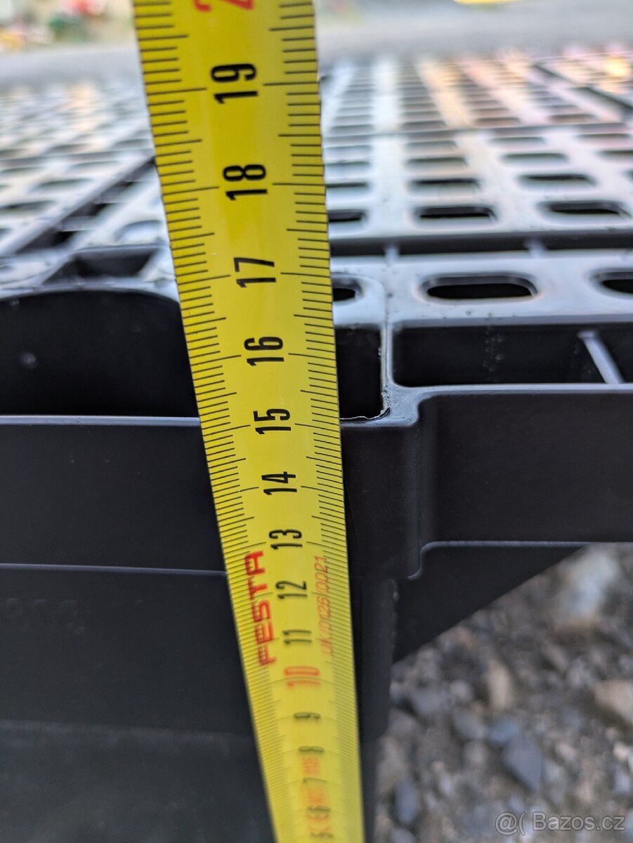 Plastové palety 800x60 - 8