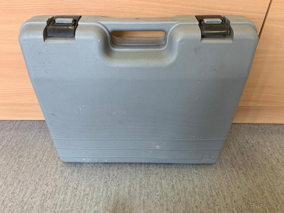 Kombinované kladivo Black & Decker KD 975 - 8