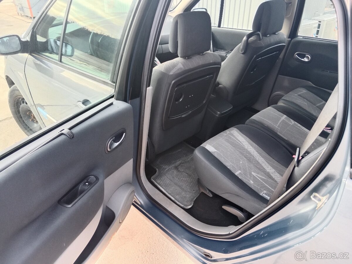 Renault Grandscenic 2 - 8