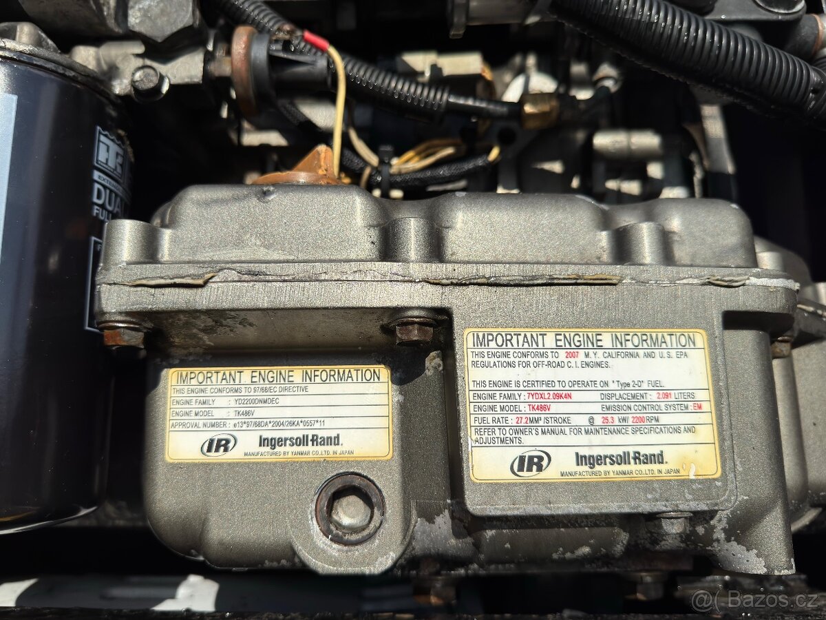 Schmitz Cargobull Mrazák - 8