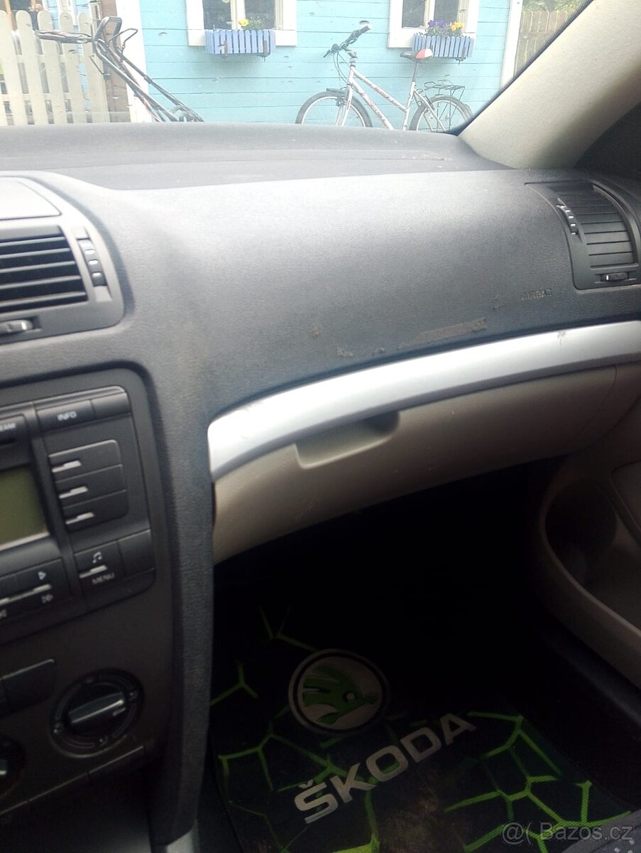 Škoda Octavia 2 1.9 tdi - 8