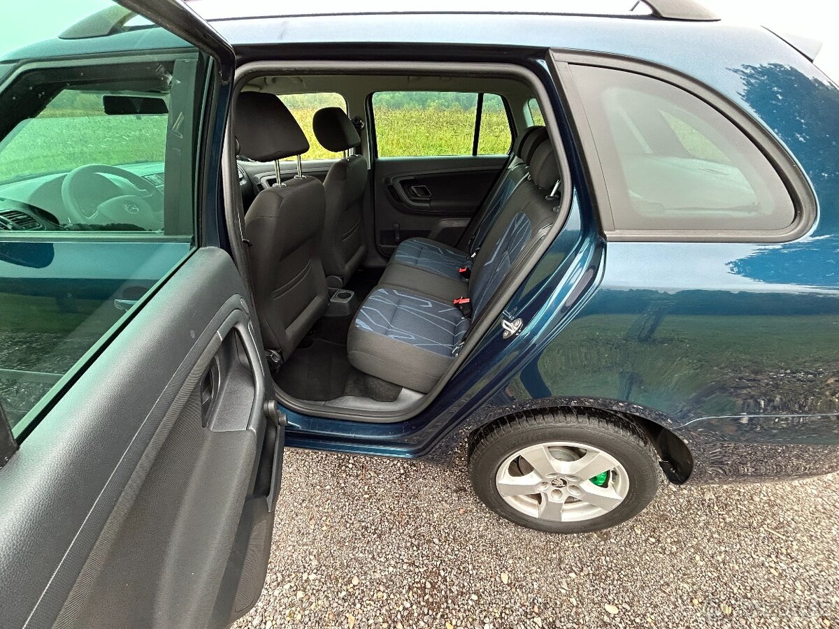 Prodám Škoda Fabia II 1.2 tsi FRESH - 8