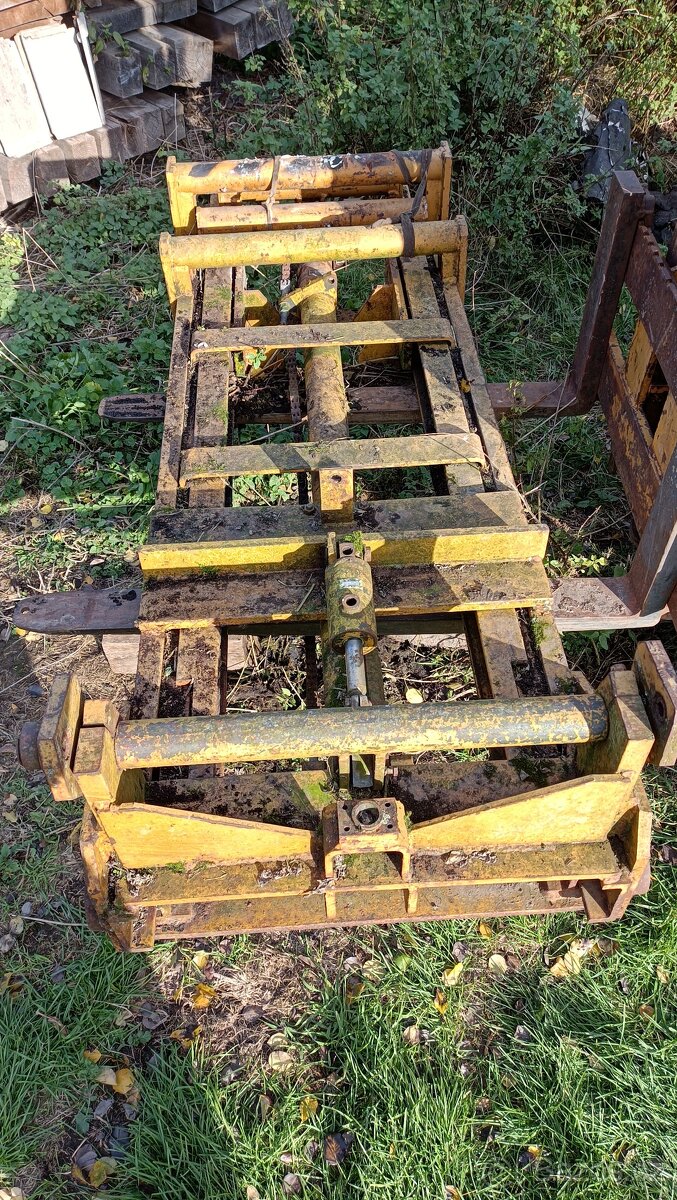 Věž, vidle za traktor - 8