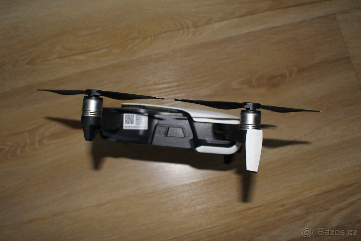 DJI Mavic Air 1 Combo - 8