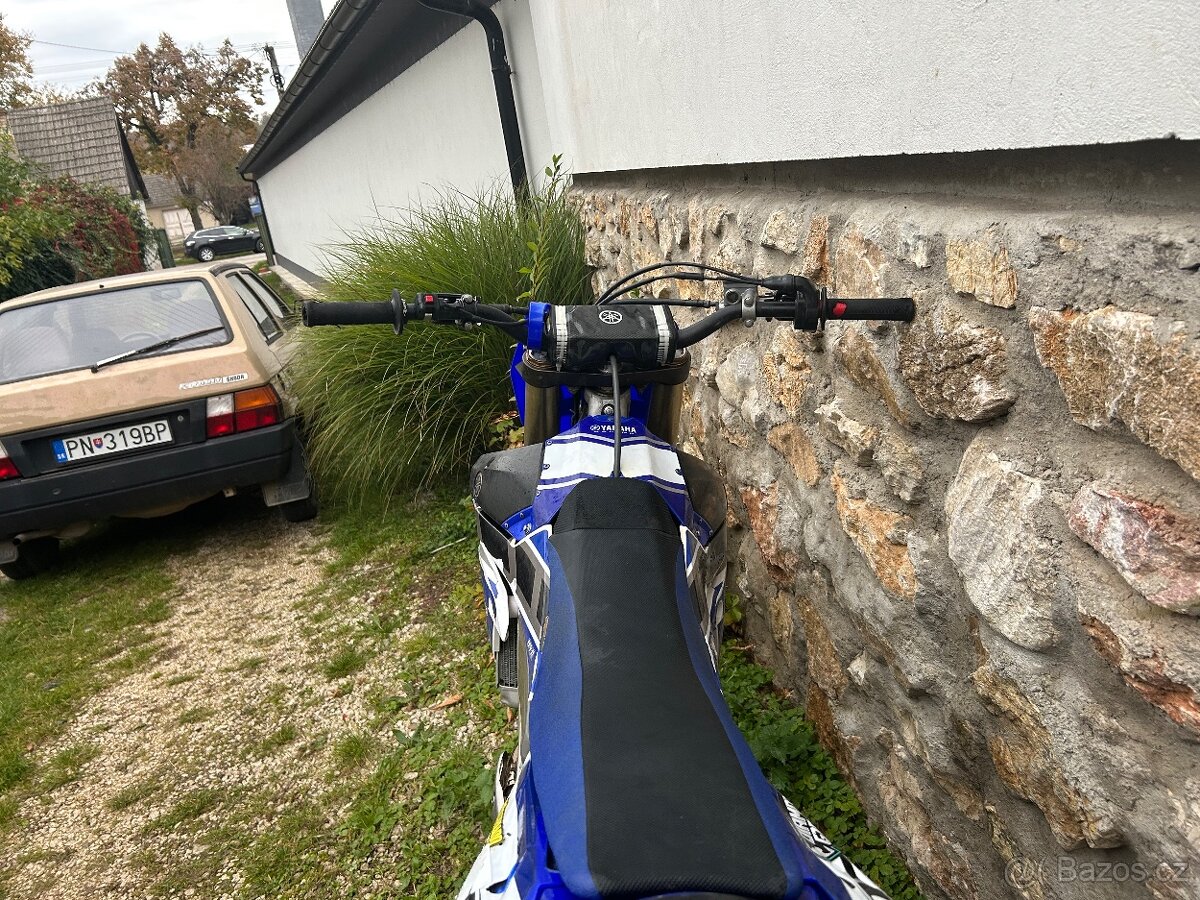 Yamaha YZ250F - 8