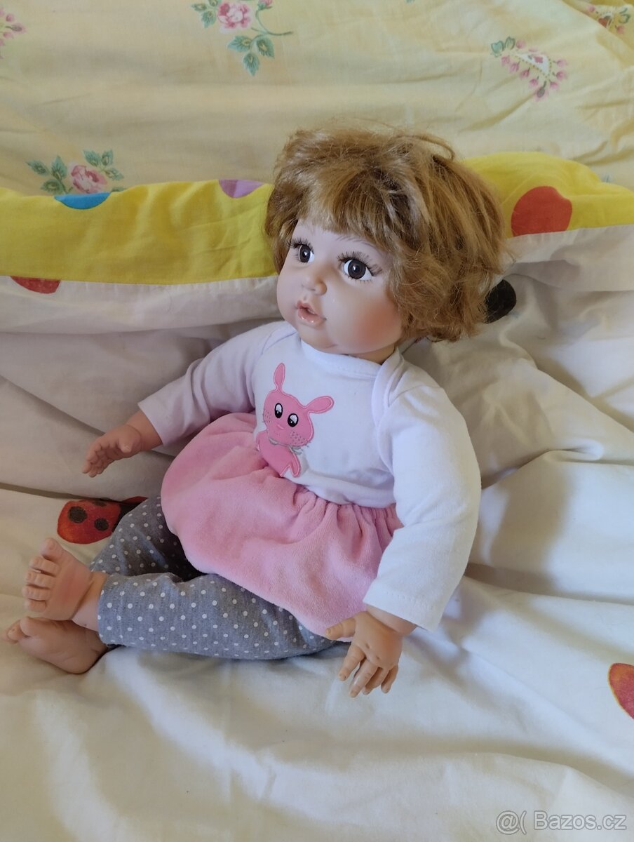 Značená vynilová holčička - 8