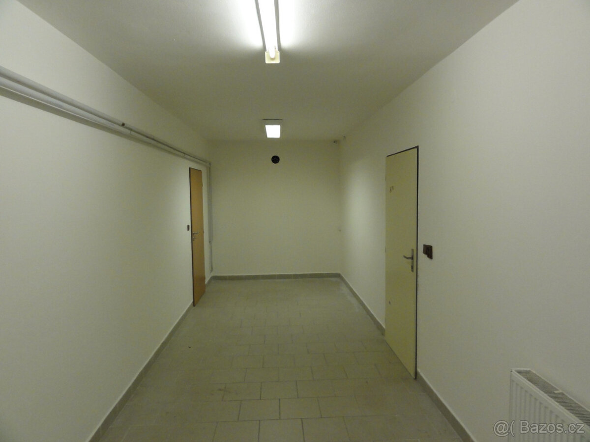 Pronájem obchodních prostor v Přerově blízko centra - 8