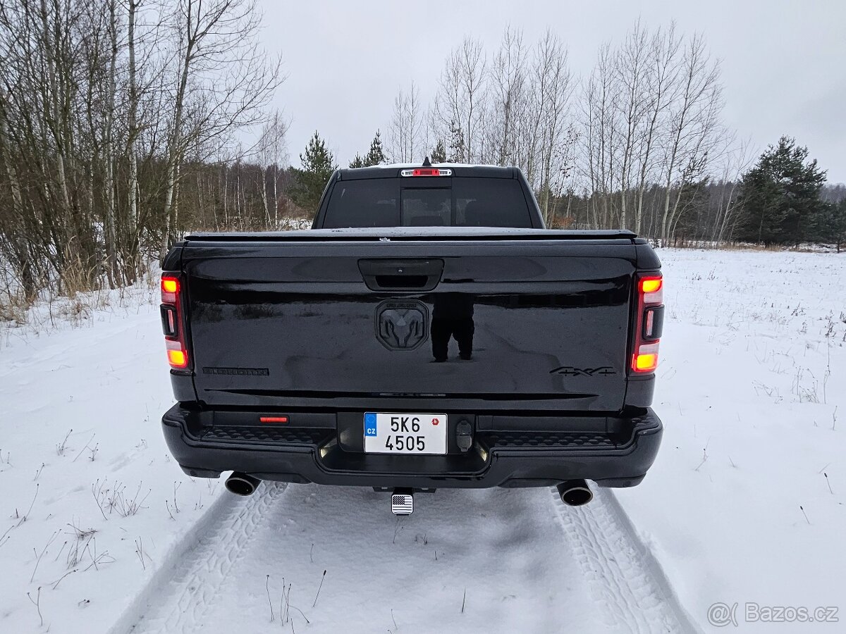 Dodge RAM 1500 5.7 V8 Crew Cab r.v.2022 - 8