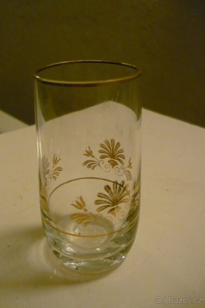 prodám sklo a porcelán - 8