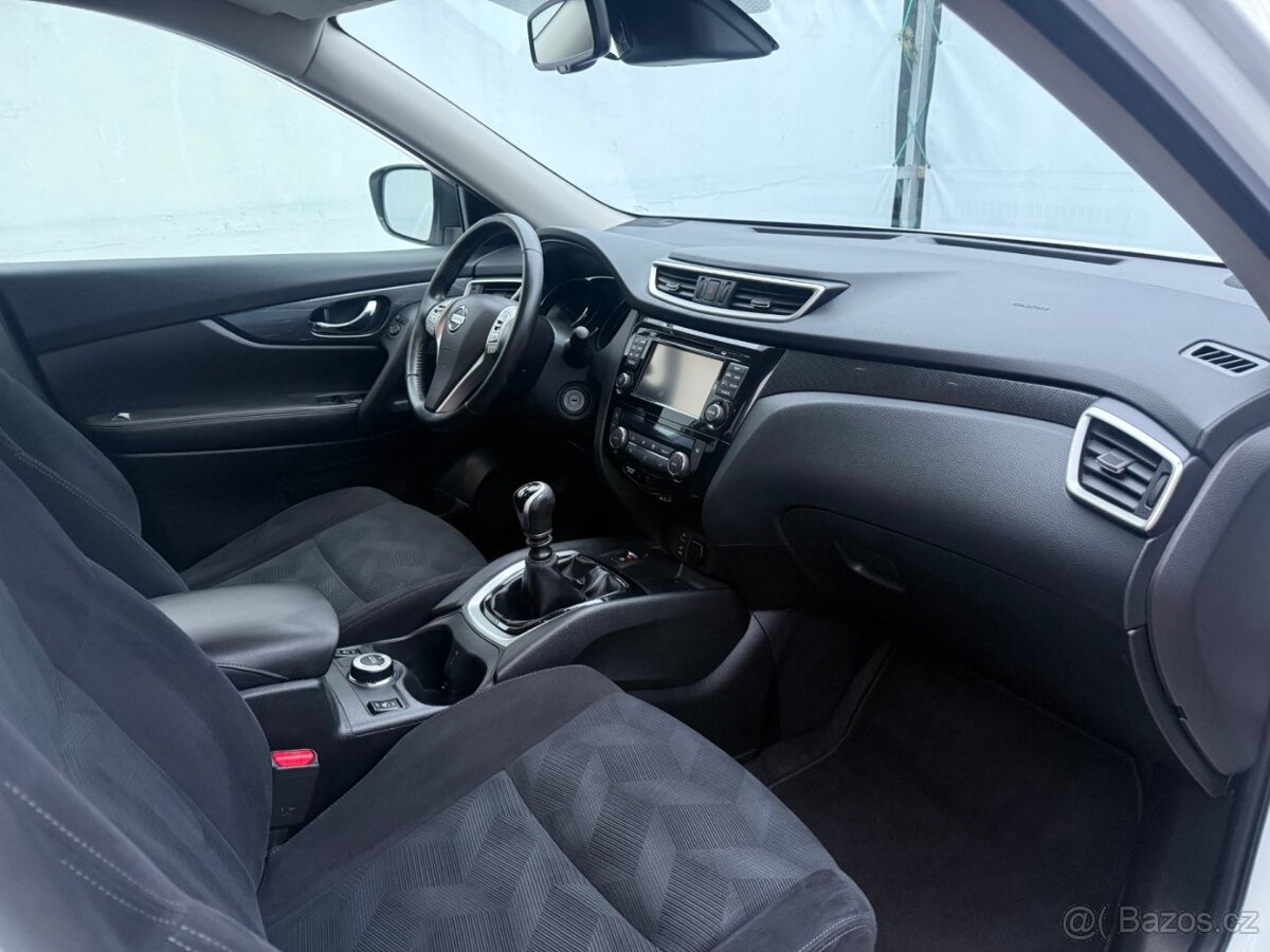 Nissan X-Trail, 1,6dCi 96kW, 4x4, DPH, ČR, 1.Maj - 8