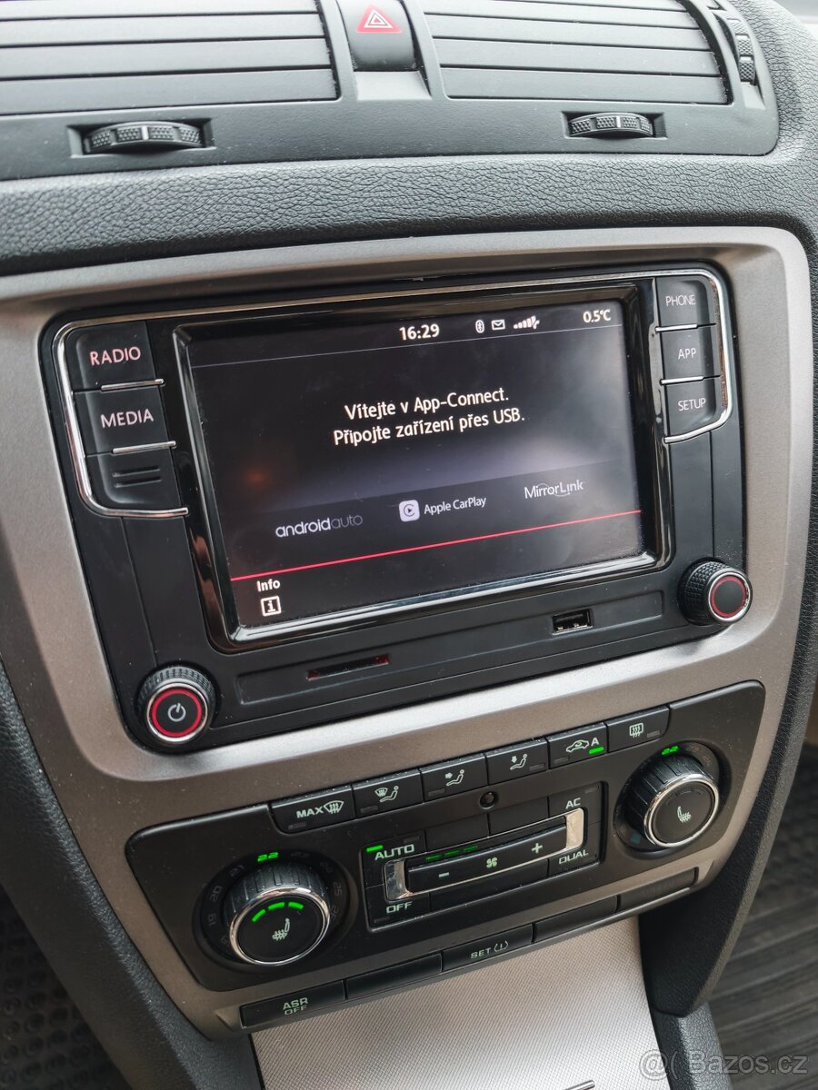 Škoda Octavia II combi facelift - 8