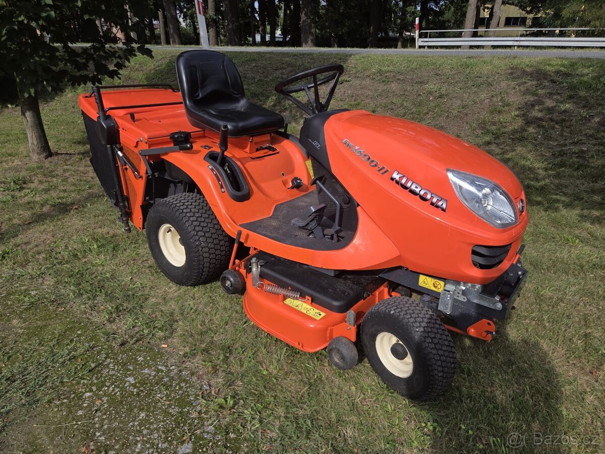 Zahradni traktor Kubota Gr 1600 - 8