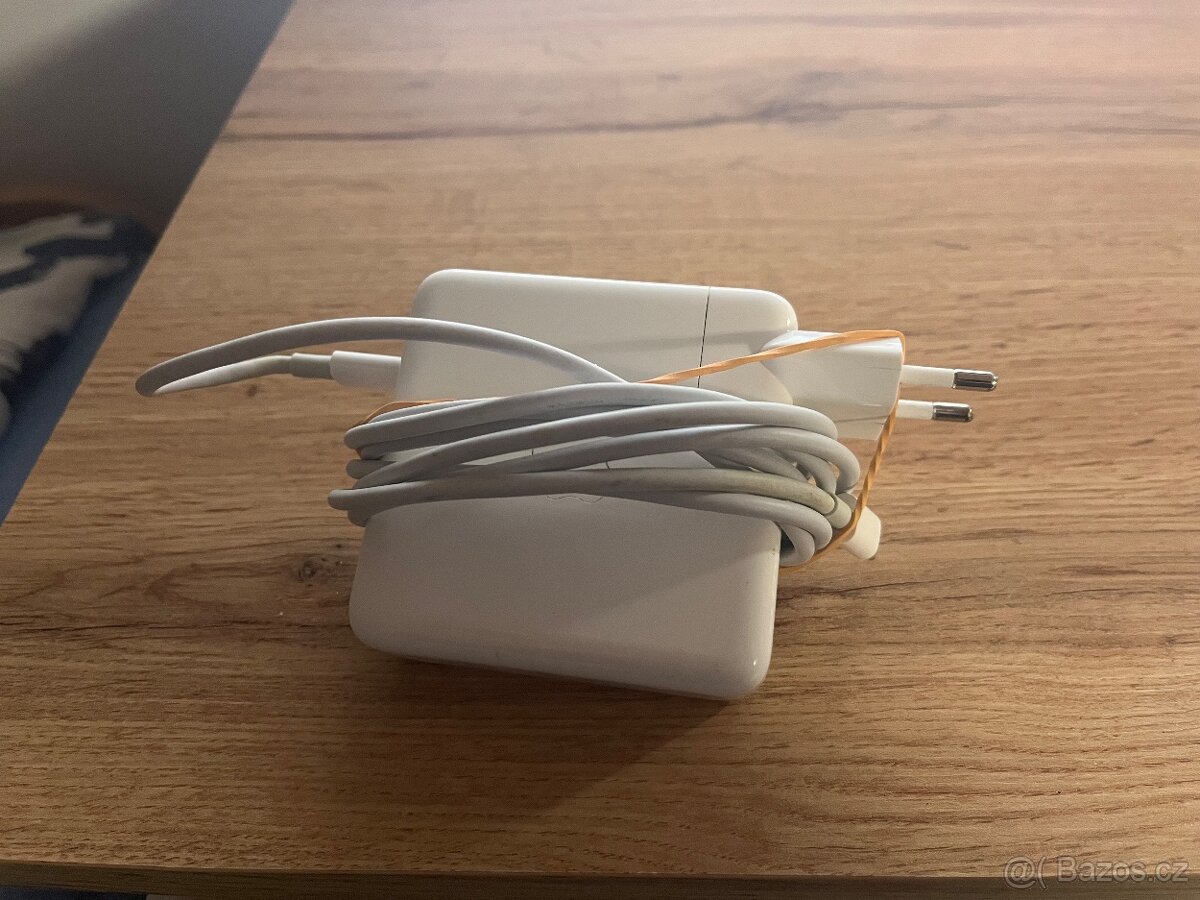 MacBook 15 2018 - 8