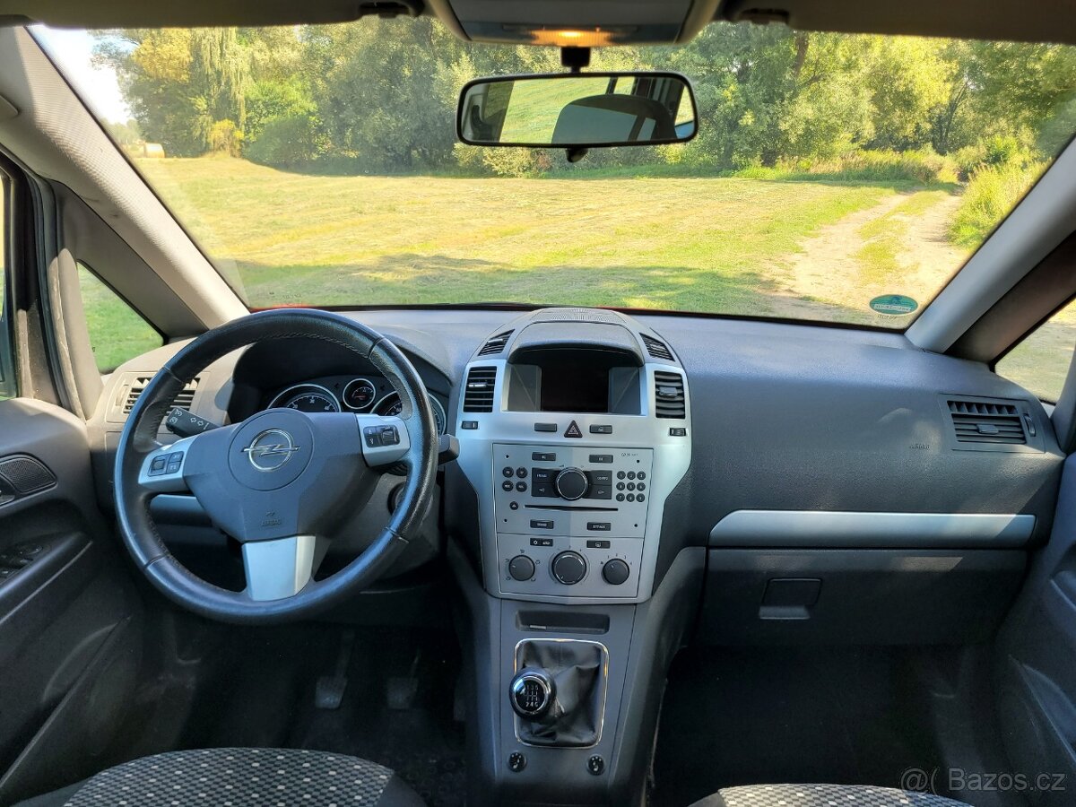 Opel Zafira, 7 SEDADEL - 8