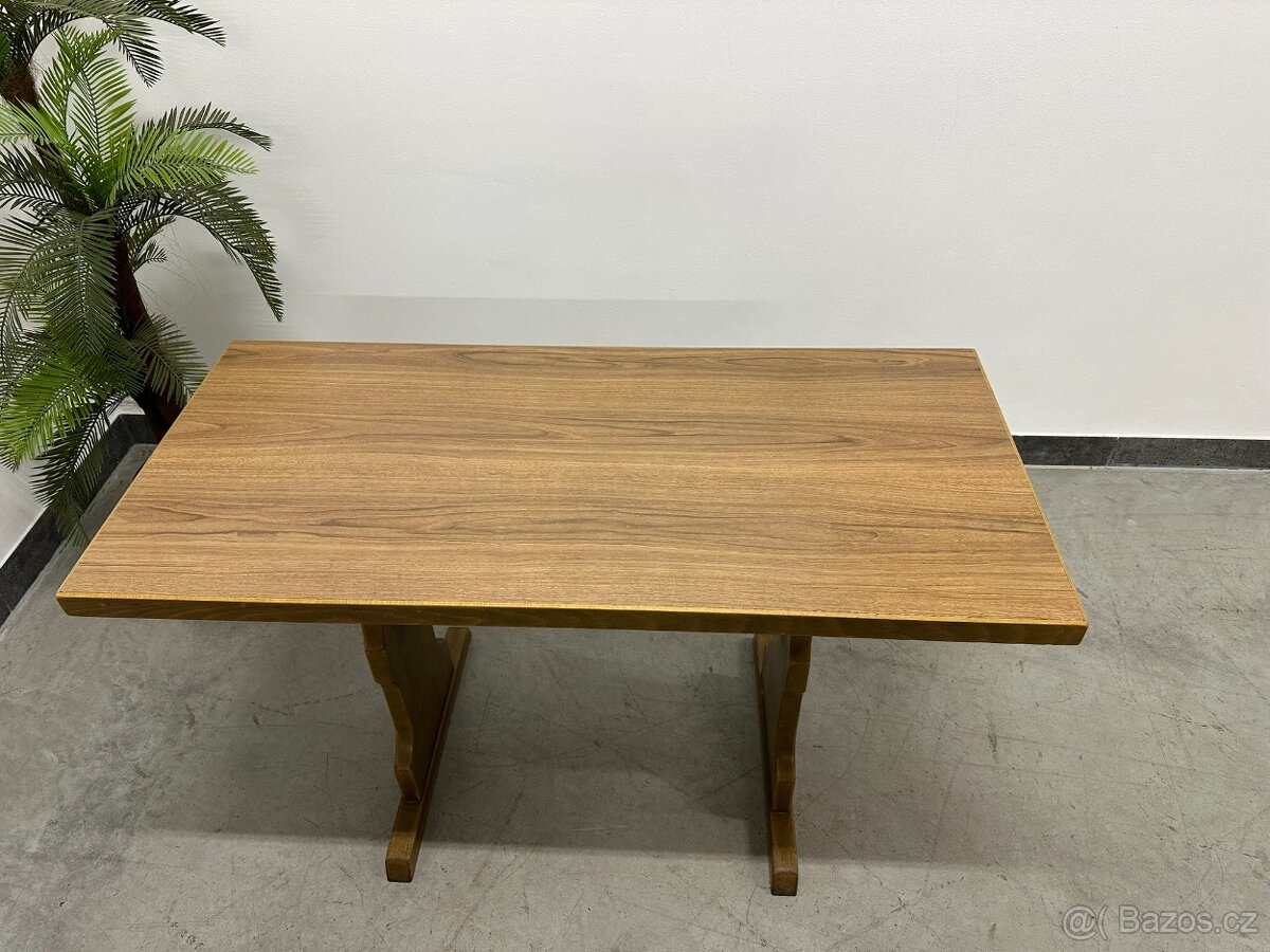 7 kusů Masivní RESTAURAČNÍ stoly. GASTRO profi - 8