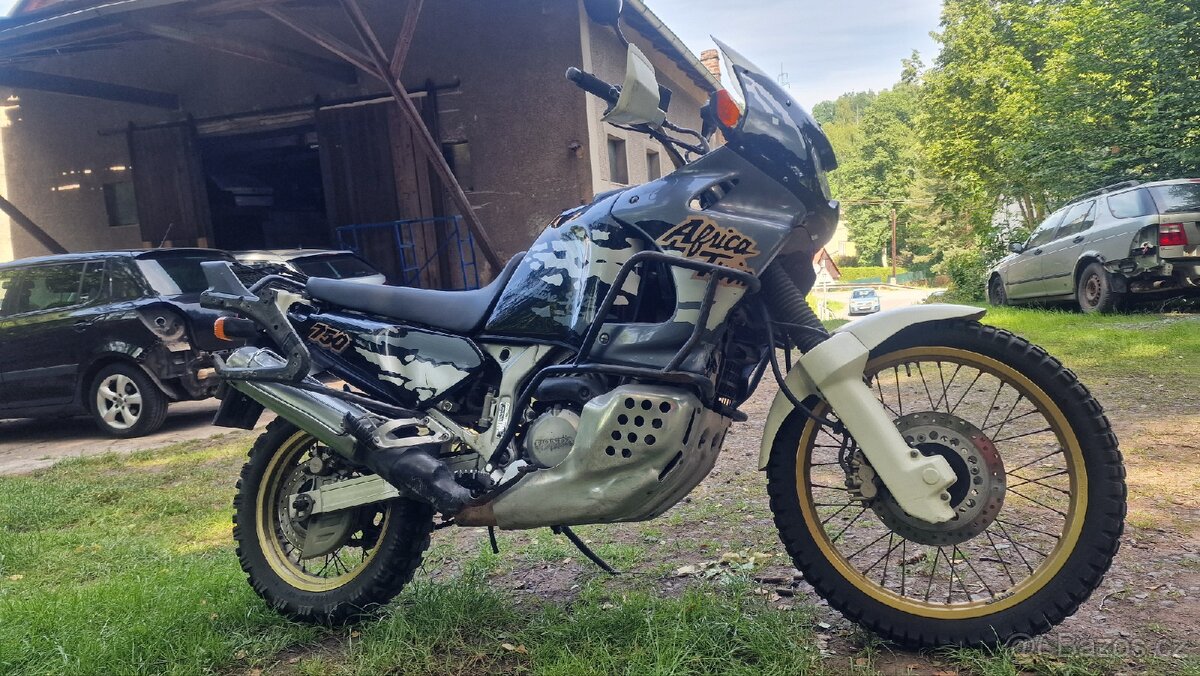 HONDA XRV 750 Africa Twin - 8