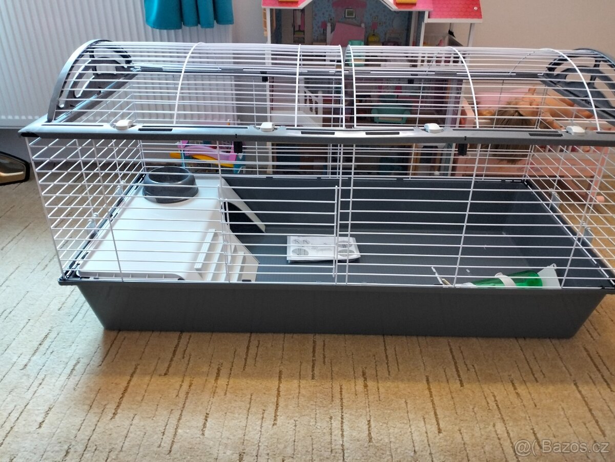 Klec, úplně nová poškozená dopravou - 8