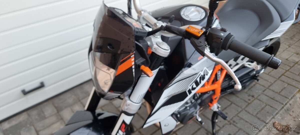 Ktm Duke 690 - 8