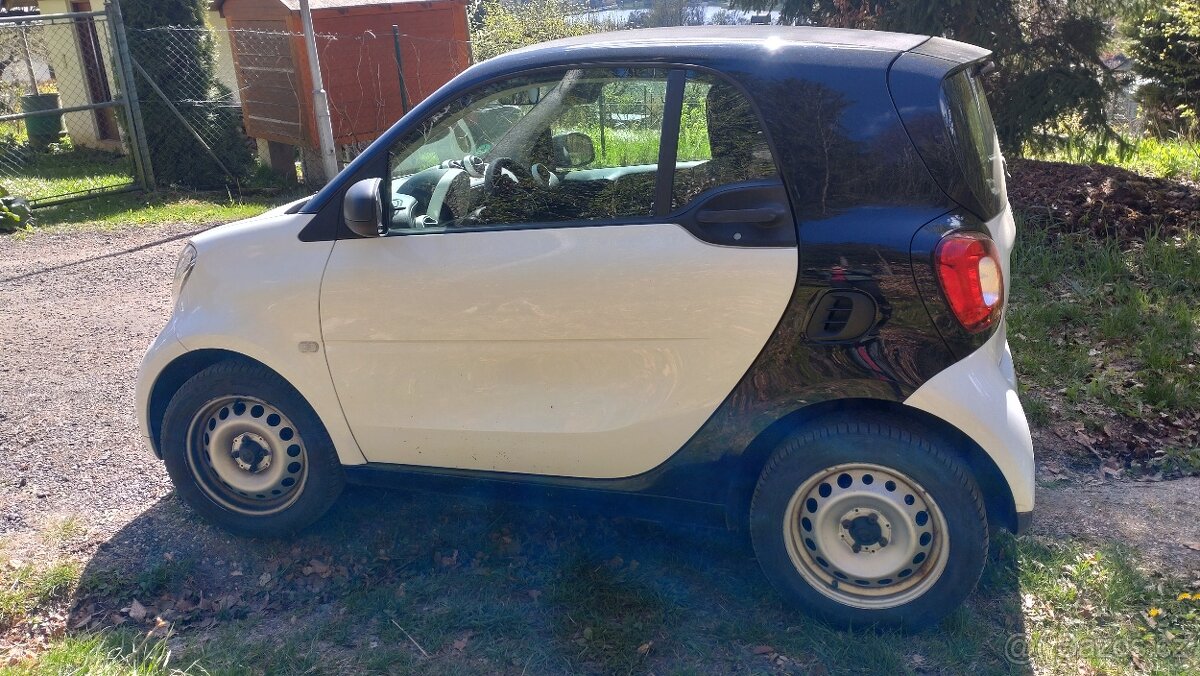 SMART FORTWO - 8