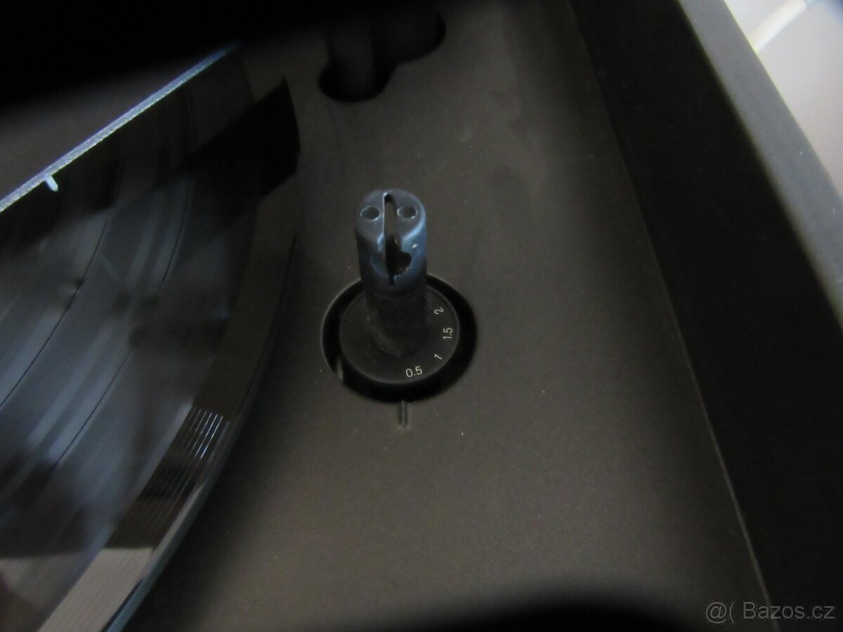 gramofon NAD 5120 /tesla/ - 8