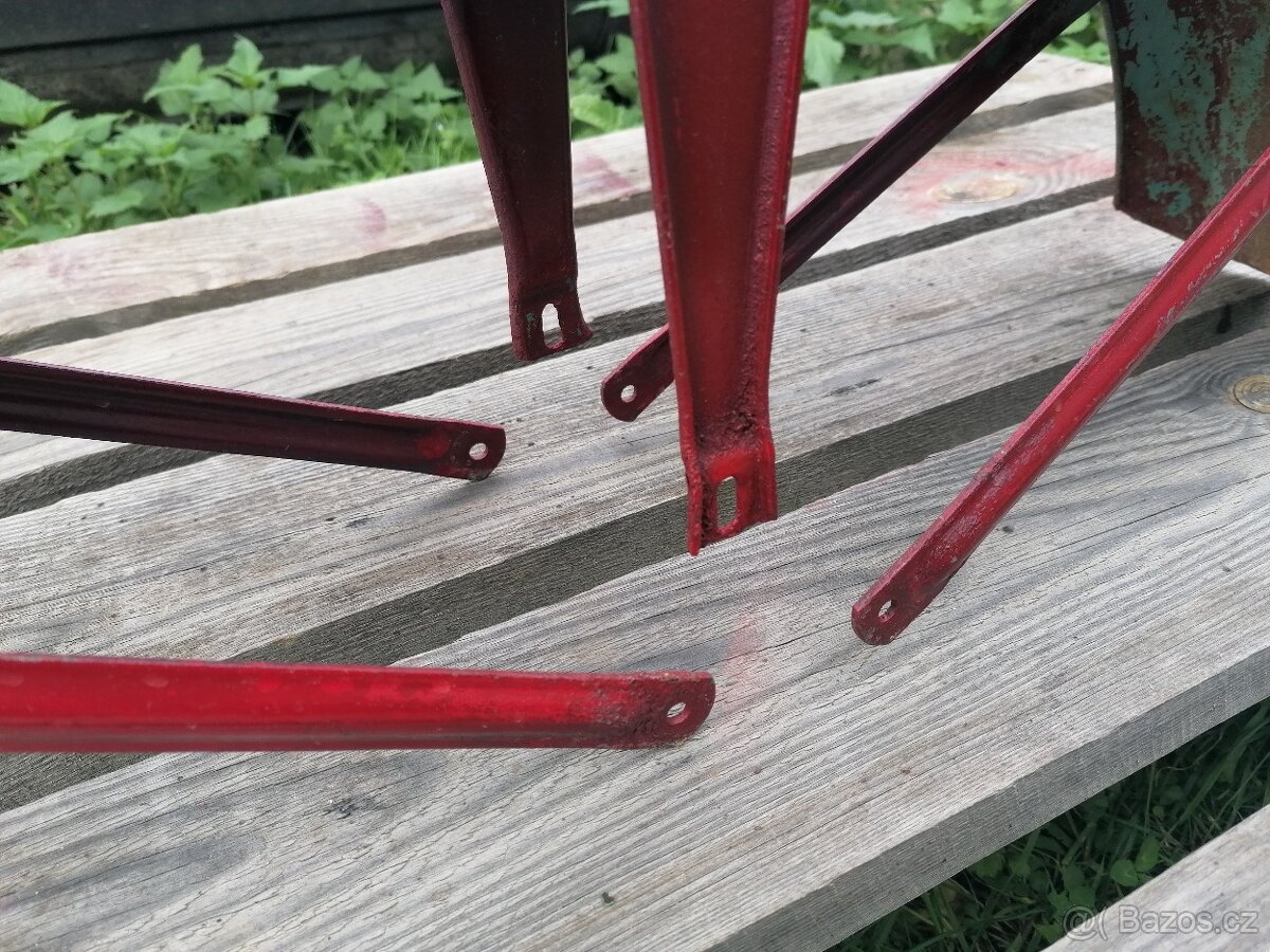 Predný blatník na Jawa 350/ 360, 250/ 559, 592 panelka - 8