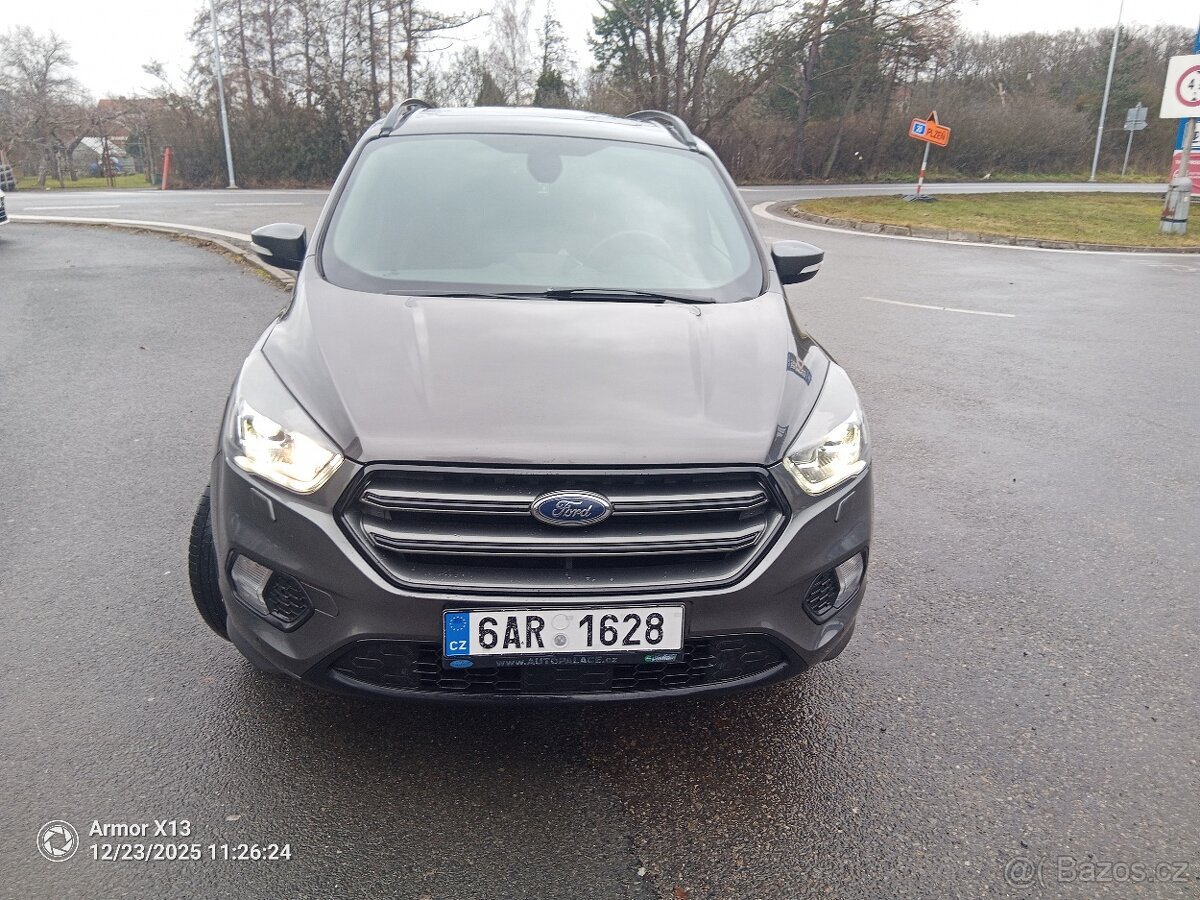 Kuga ST-line 1,5i 110kw r.v.2017 - 8