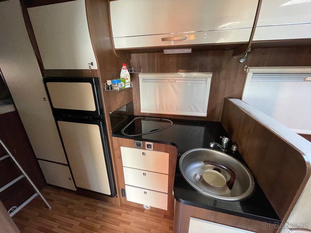 Obytný automobil Giottiline W45 - 8