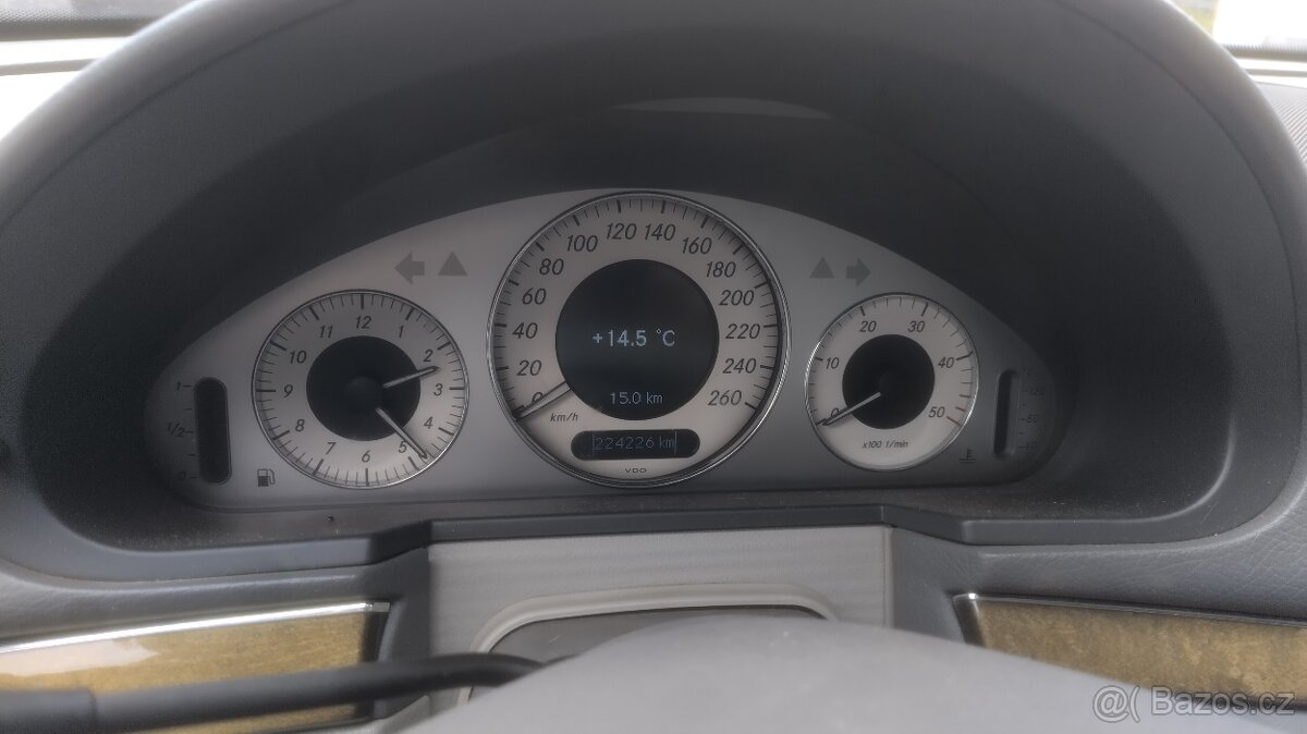 Mercedes E - w211, 320cdi, 4matic, 165kw - 8