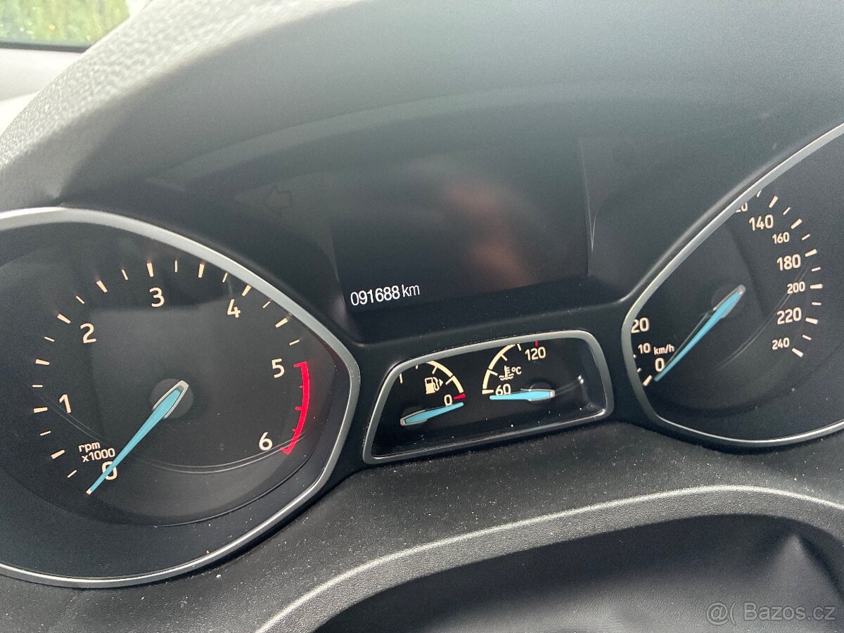 Ford Kuga st- line, 4x4 132kw - 8