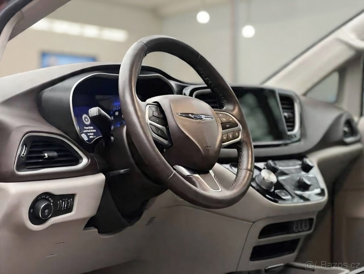 Chrysler Pacifica 3.6L V6 7 miest Radar DPH - 8