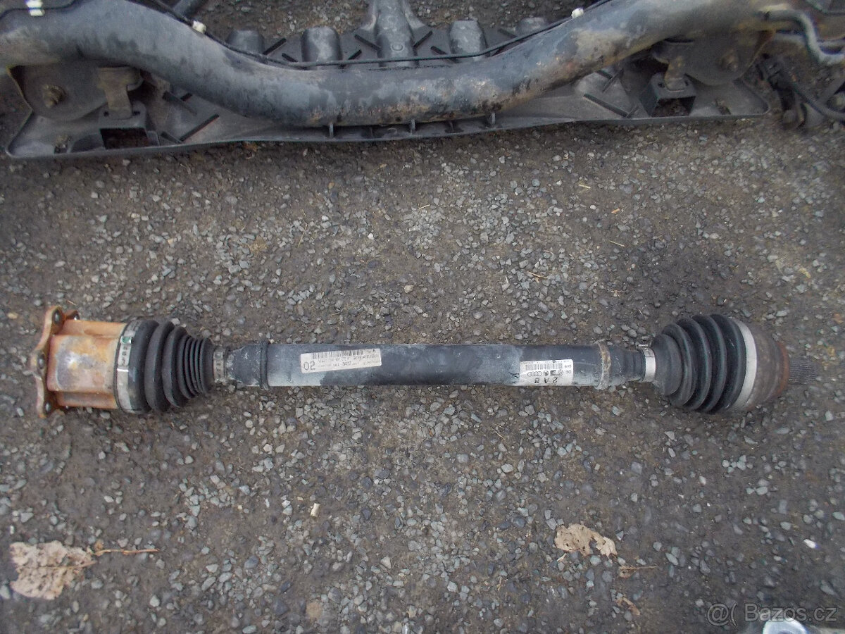 Díly podvozku VW Passat B7 - 8